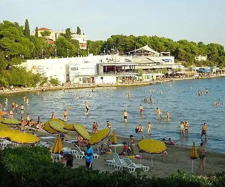 아파트 Centar 1 Private With Ensuite And Kitchenette