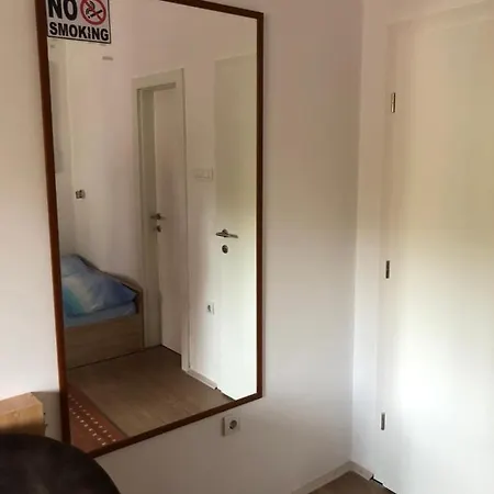 Lejlighed Centar 1 Private With Ensuite And Kitchenette