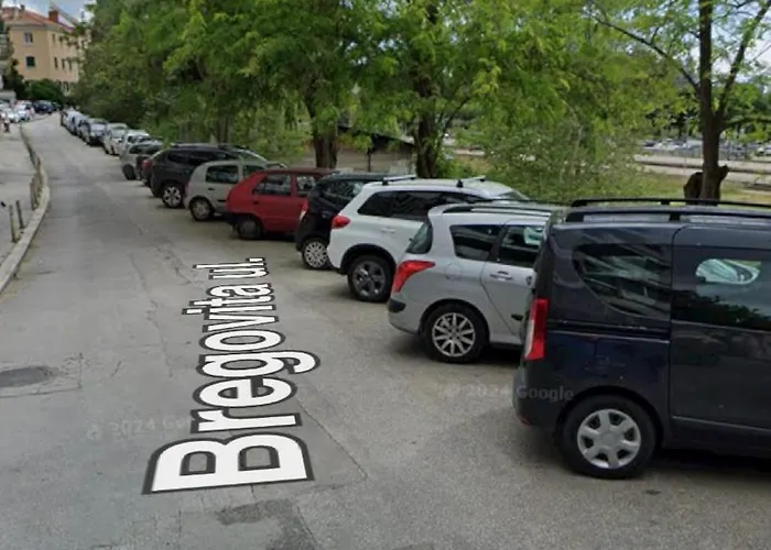 Centar 1 Private With Ensuite And Kitchenette Apartman Split