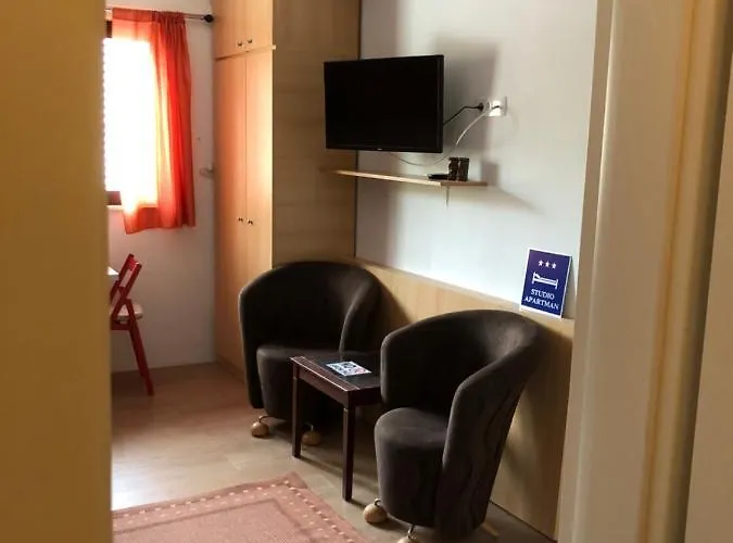 Centar 1 Private With Ensuite And Kitchenette Apartman *